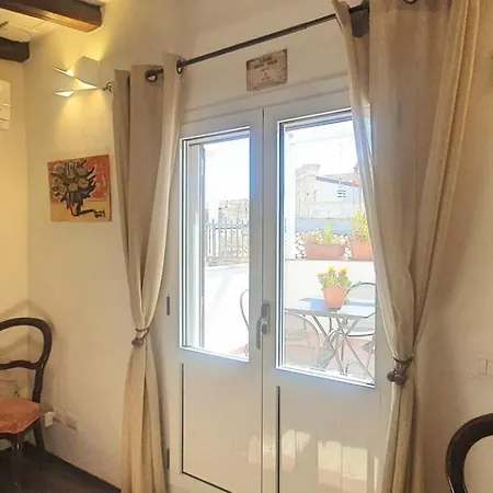 Casa Dei Nonni - In * سيراكوزا